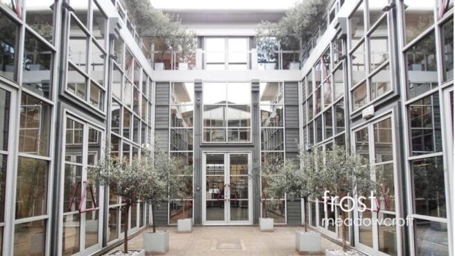Unit 6, Walmer Courtyard, 225-227 Walmer Road, H