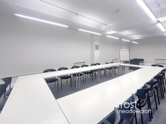 Unit 3 Walmer Courtyard Holland Park W11 office 