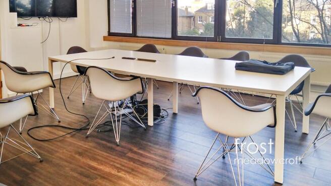 Oxford Cambridge Hse Upper Richmond Rd SW15 Off