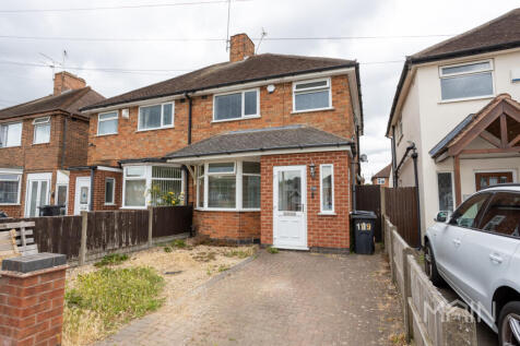 Colchester Road, Leicester, Leicestershire, LE5