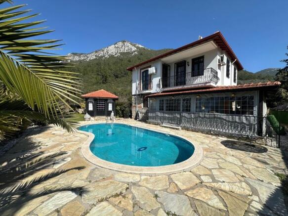 Detached Villa