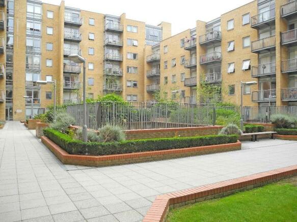 2 Bed for Sale,  E14