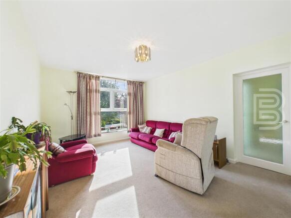 Living Room.jpg