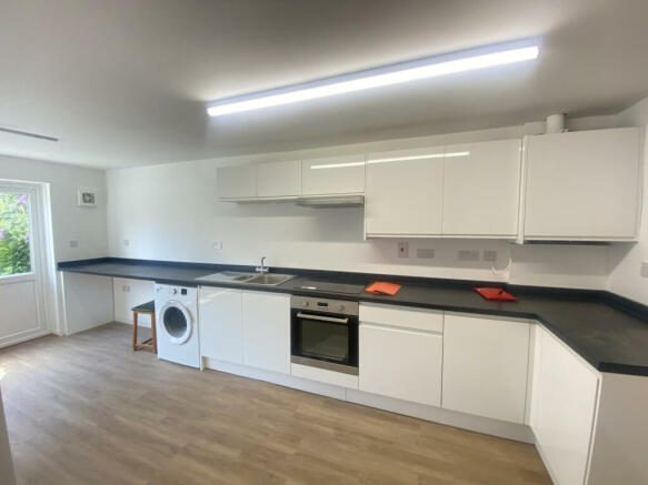 5 Bedroom House, Refurbished on Mowbray Rd CB1