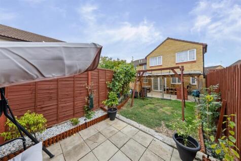 Valens Close, Crownhill, Milton Keynes