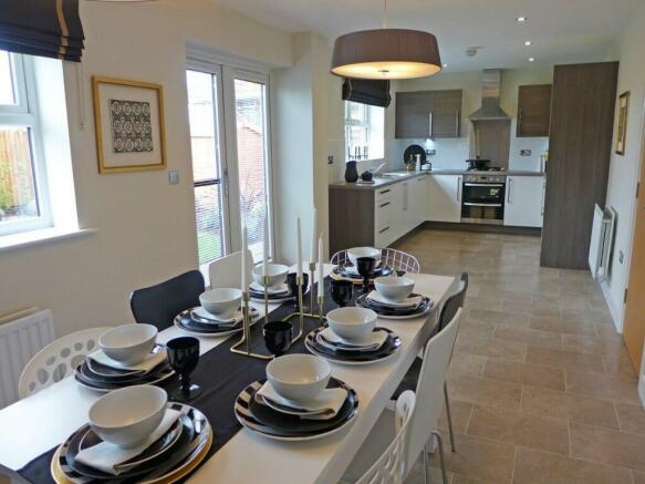 Kitchen/Dining Area