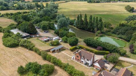 Oakford Farm, Nounsley Road, Hatfield Peverel, CM3