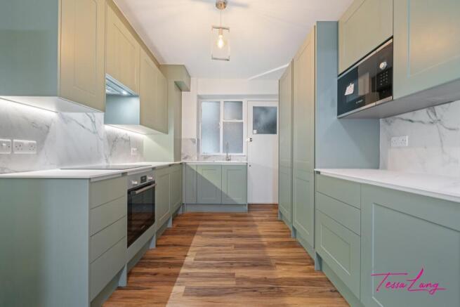Fitted Kitchen