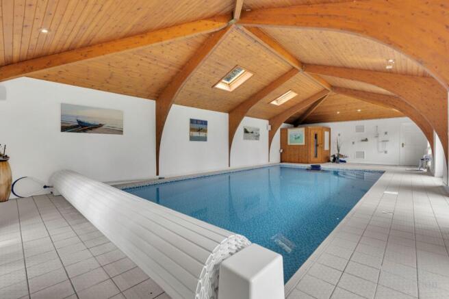 Leisure Suite