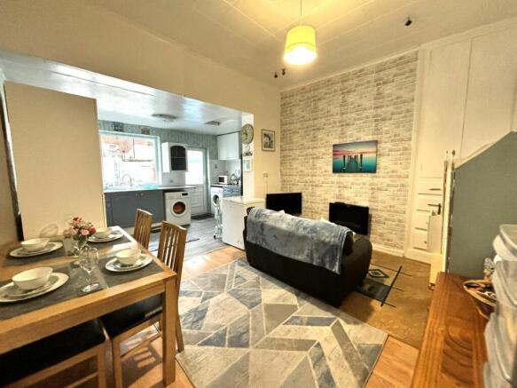 Dining Room/Kitchen