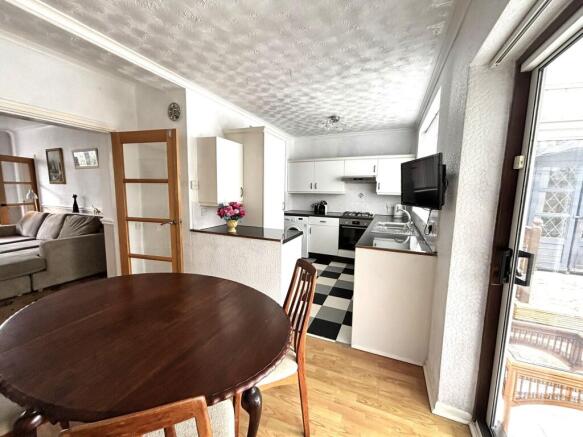 Open Plan Dining