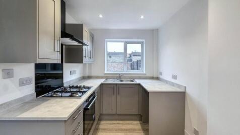 Sidmouth Gardens, Bristol, BS3 5HE, GB