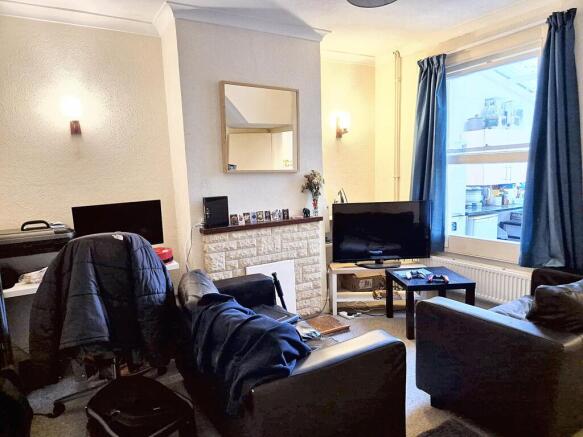 WhatsApp Image 2025-11-13 at 13.02.33.jpeg