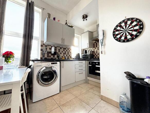 WhatsApp Image 2025-12-30 at 15.10.53 (7).jpeg