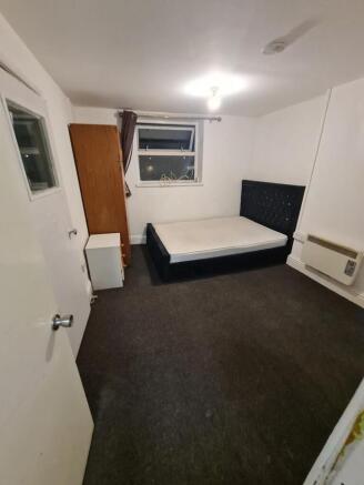 4P2_qEock0So-wyhFAV8uA