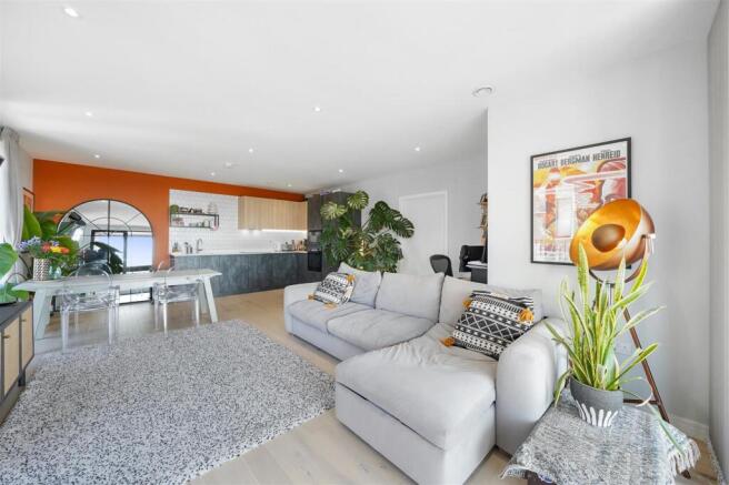 Flat 21, Fellow House - EQTGlvQAyB5OZ6cXB8gy.jpg