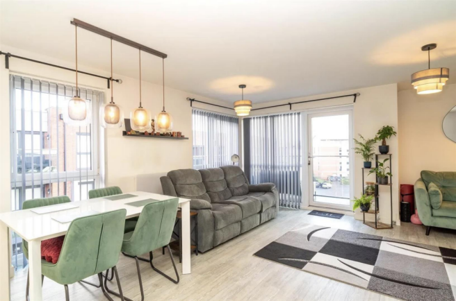 Screenshot 2025-04-14 at 16.48.02.png