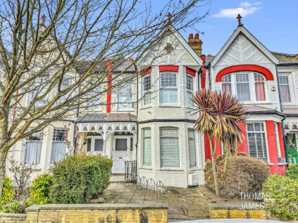 Harlech Road, London, N14