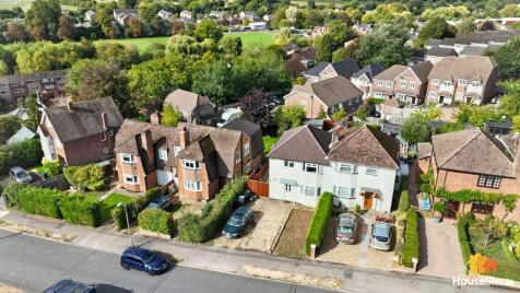 Chessmount Rise, Chesham, HP5