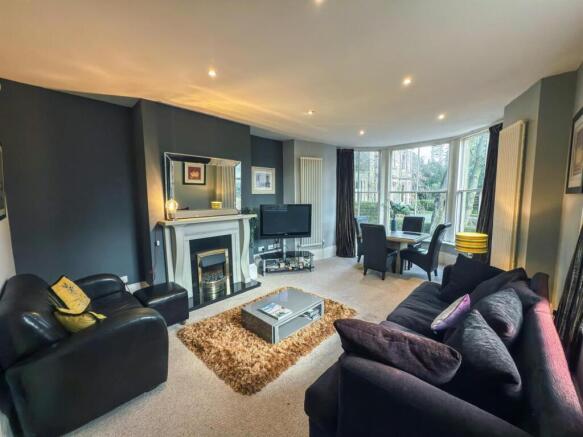 WhatsApp Image 2025-12-10 at 11.52.59 (5).jpeg