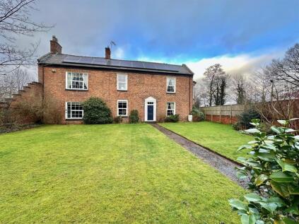 Chester Road, Stoke, Nantwich, Cheshire