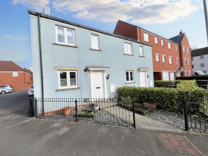 Mulholland Way, Highbridge, TA9