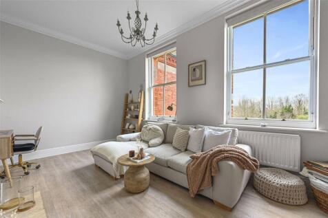 Osborne House, Repton Park, Woodford Green, IG8