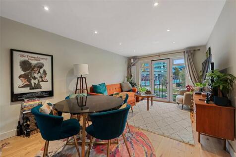 Leabank Square, London, E9