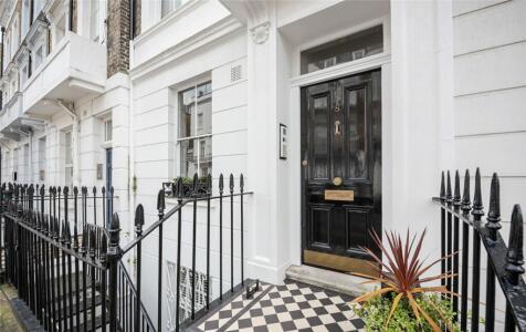 Moreton Place, London, UK, SW1V