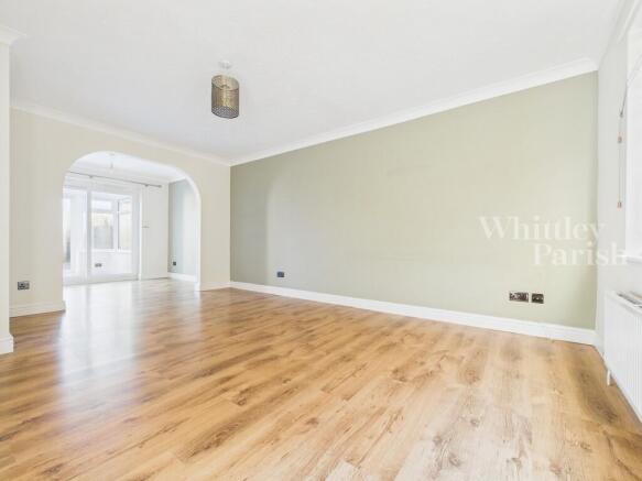 CAM04332G0-PR0566...