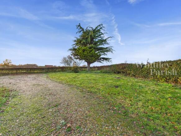 CAM04332G0-PR0567...