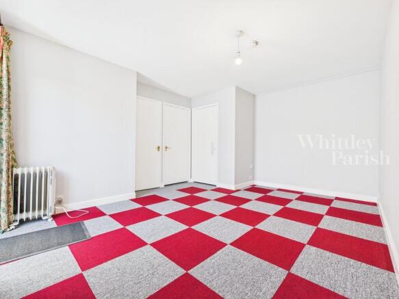 CAM04332G0-PR0576...