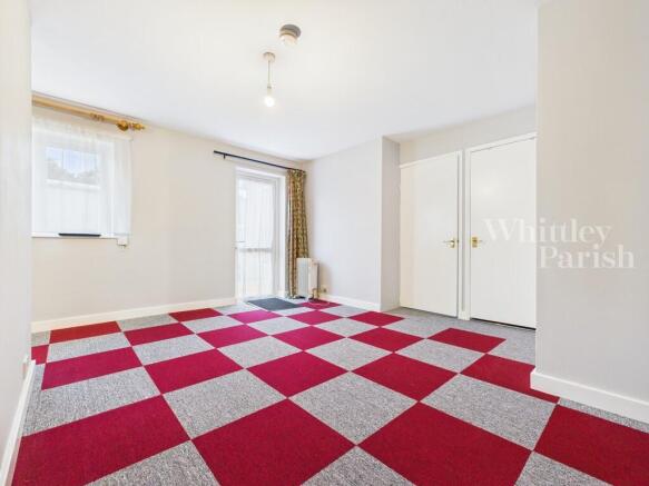 CAM04332G0-PR0576...