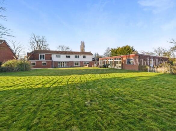 Screenshot 2025-1...