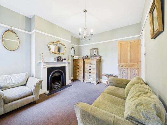 CAM05192G0-PR0123-STILL008