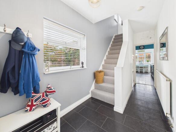 CAM05192G0-PR0129-STILL013