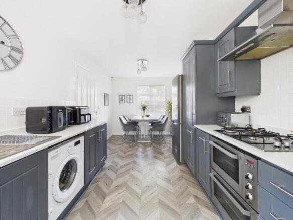 CAM05192G0-PR0138-STILL003