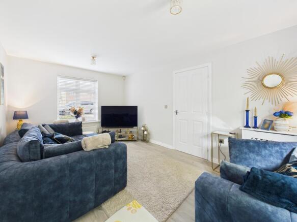 CAM05192G0-PR0138-STILL008