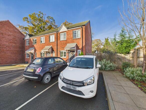 CAM05192G0-PR0179-STILL014