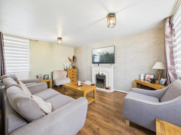 CAM05192G0-PR0180-STILL001