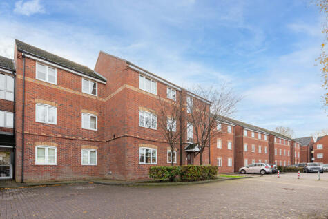 Sutton Court, Waterside, Longford, Coventry
