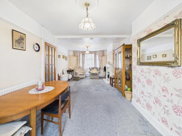 CAM05192G0-PR0192-STILL001