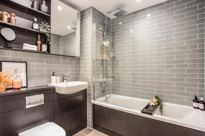 69804_Show-Flat-Heathside (23).jpg