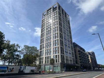 Dragonfly Walk, London, N4