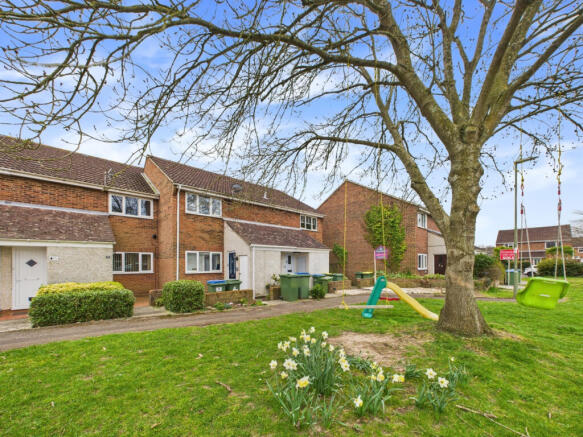 Welcome to Viking Close, Stubbington.