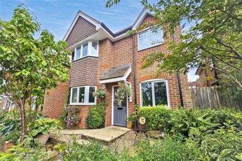 Crabtree Lane, Headley, Hampshire, GU35