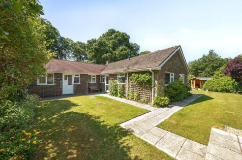 Halters End, Grayshott, Hindhead, Hampshire, GU26