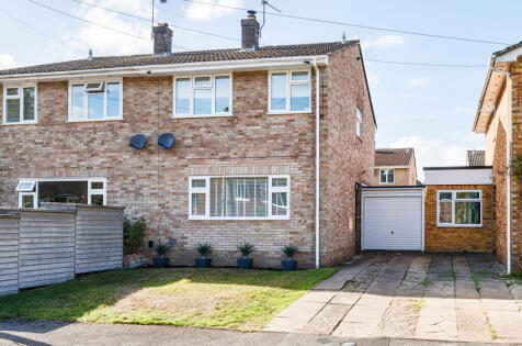 Greenfield Close, Liphook, Hampshire, GU30