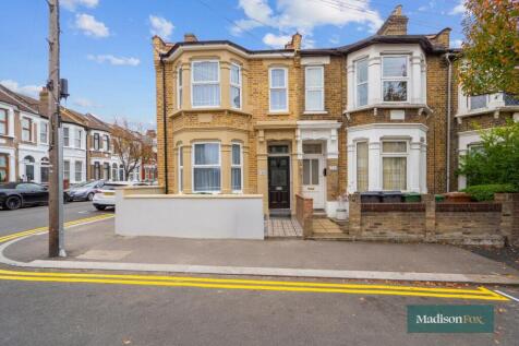 First Avenue, Walthamstow, E17