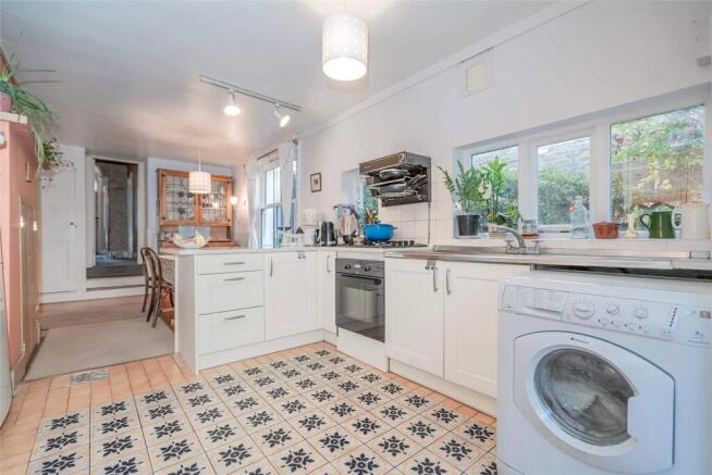 Kitchen E